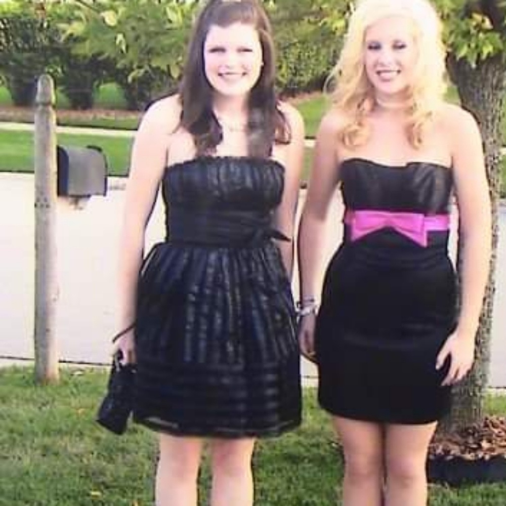 Blondie Nites Formal prom dress black poofy sz 7